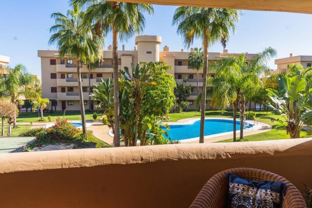 Apartamento Ла-Кала-де-Михас Экстерьер фото