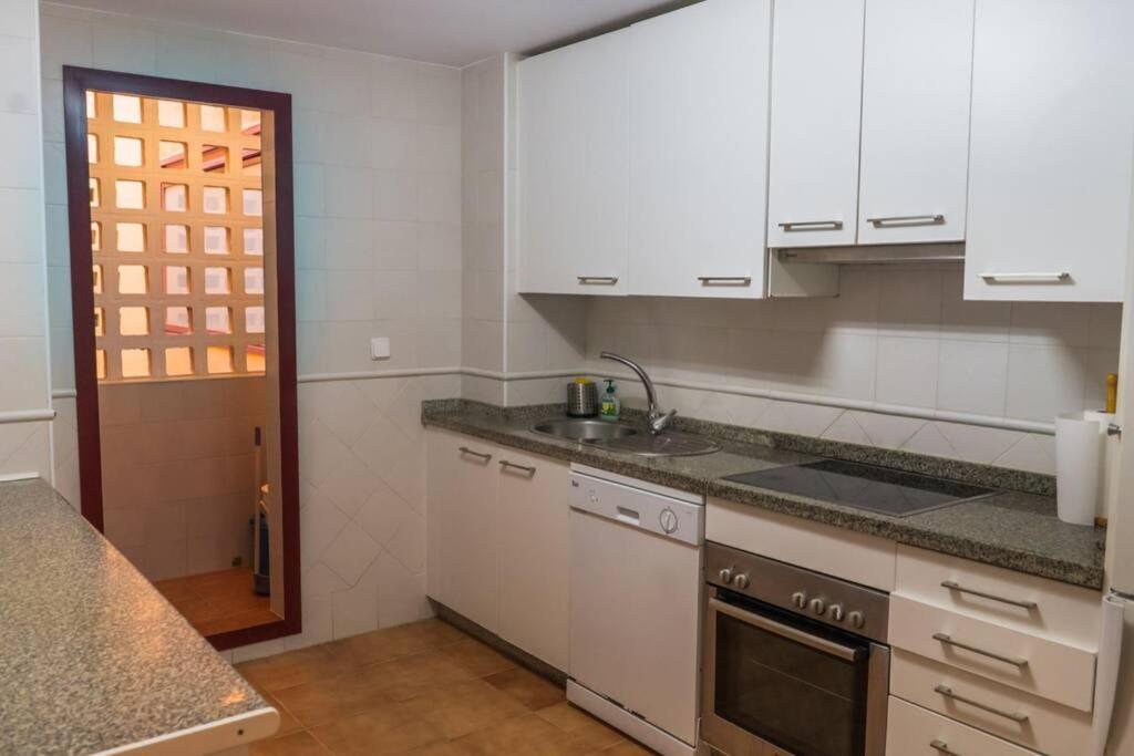 Apartamento Ла-Кала-де-Михас Экстерьер фото